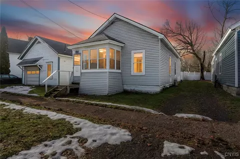 203 Mccool Ave, East Syracuse, NY 13057