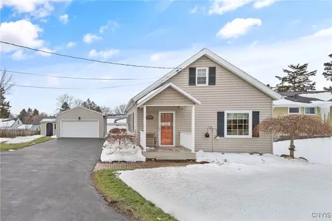 723 7th North St, Salina, NY 13088