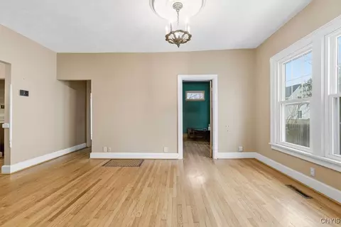 312 Stone St, Oneida, NY 13421 photo 13