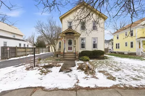 312 Stone St, Oneida, NY 13421