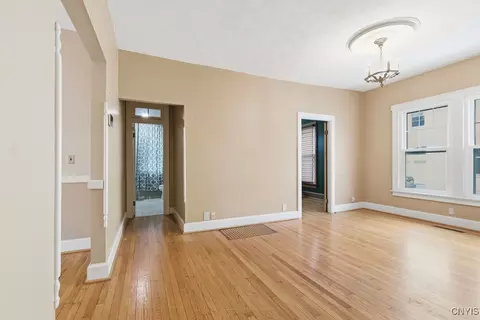 312 Stone St, Oneida, NY 13421 photo 17