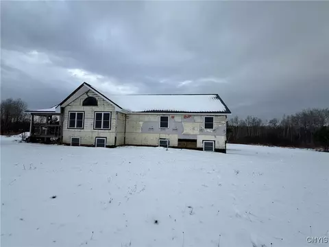 27 Cedar St, Norwood, NY 13668