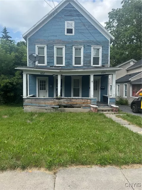 659 Bronson St, Watertown, NY 13601