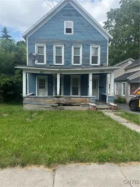 659 Bronson St, Watertown, NY 13601