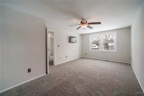 10 Echodale Ave, Lysander, NY 13027 photo 25