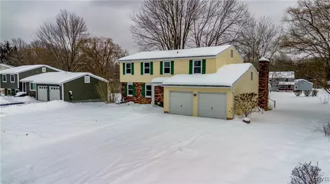 10 Echodale Ave, Lysander, NY 13027 photo 2