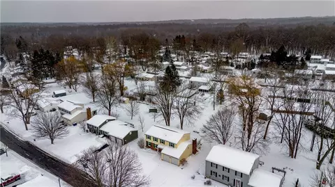 10 Echodale Ave, Lysander, NY 13027 photo 3