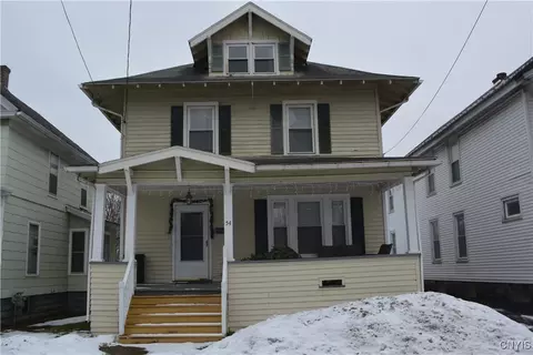 54 Whitesboro St, Whitestown, NY 13495