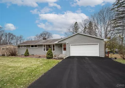 304 Sherbrooke Rd, Manlius, NY 13104