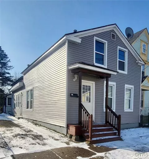 707 Spring St, Utica, NY 13502