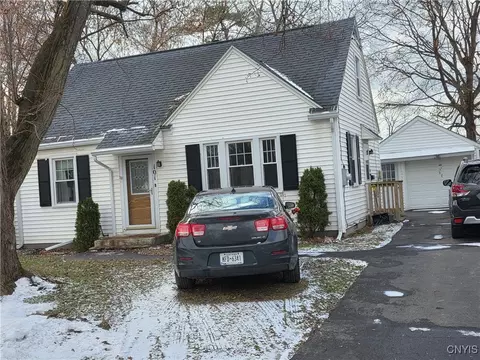 101 Brandon Rd, East Syracuse, NY 13057