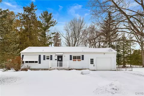 164 Paris Rd, New Hartford, NY 13413