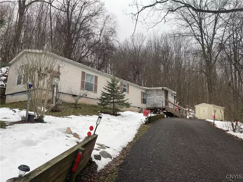 10673 State Route 34, Cato, NY 13166