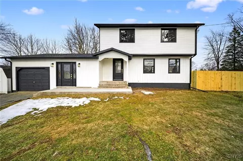 4115 Poplar Dr, Liverpool, NY 13090