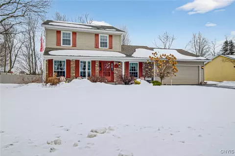 8311 Greenview Dr, Rome, NY 13440