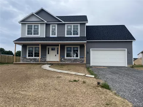 114 Bloomfield St, Van Buren, NY 13027