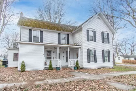 215 William St, Cape Vincent, NY 13618