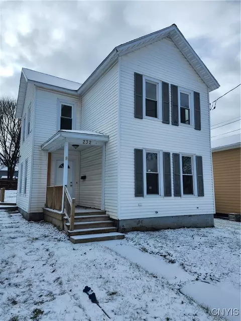 232 Seymour St, Auburn, NY 13021
