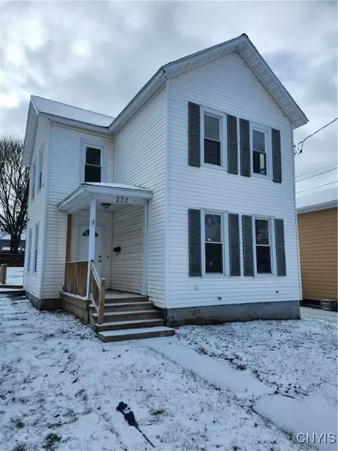 232 Seymour St, Auburn, NY 13021