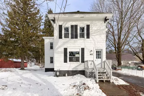 415 W 2nd St S, Fulton, NY 13069