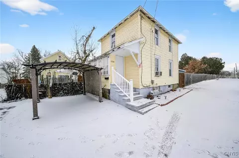 158 Fobes Ave, Syracuse, NY 13206