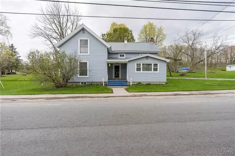 102 Mechanic St, Antwerp, NY 13608