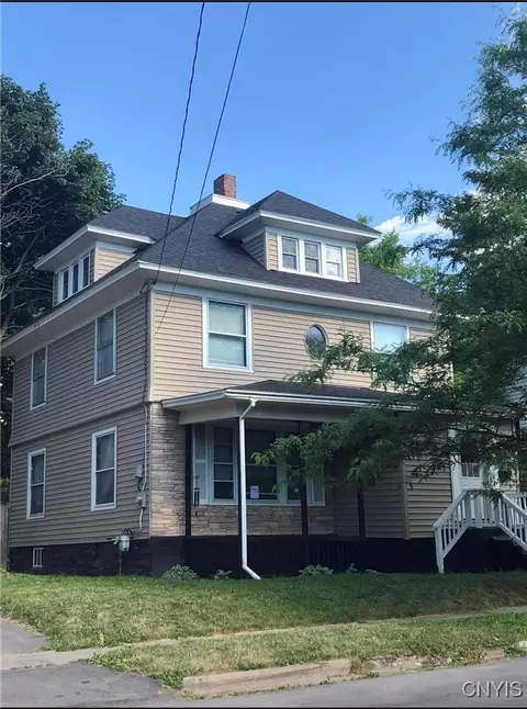 307 S Pleasant St, Watertown, NY 13601