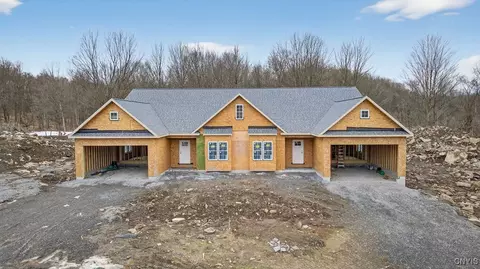 28 Free Fall Ln # A, Onondaga, NY 13215