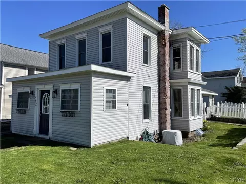 262 Washington Blvd, Oswego, NY 13126