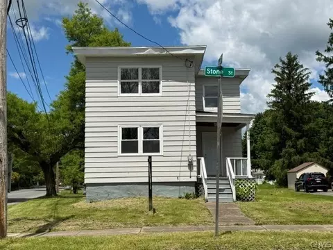 546 Stone St, Oneida, NY 13421