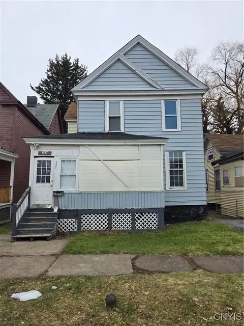 321 Rich St, Syracuse, NY 13207