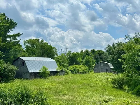 370 Ward Rd, Macomb, NY 13654