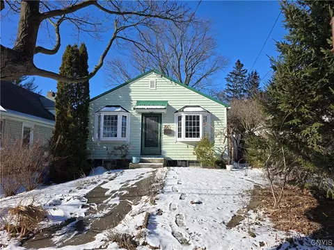 320 Boston St, Syracuse, NY 13206