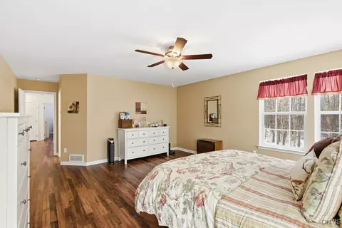 4473 Millstream Dr, Clay, NY 13041 photo 40