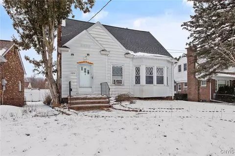 125 Cadillac St, Syracuse, NY 13208