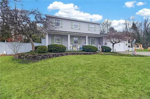 10 Morgan Ln, New Hartford, NY 13413