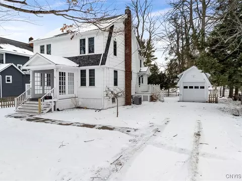 77 College St, Kirkland, NY 13323