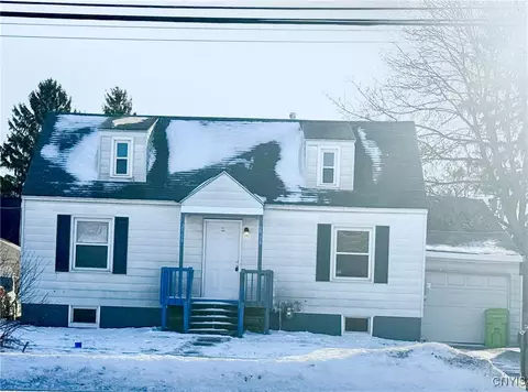 2908 Court St, Salina, NY 13208