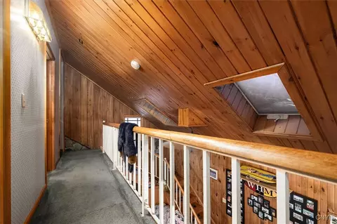 Entry Way - 153 Cliff Rd, Webb, NY 13420 photo 1 of 2