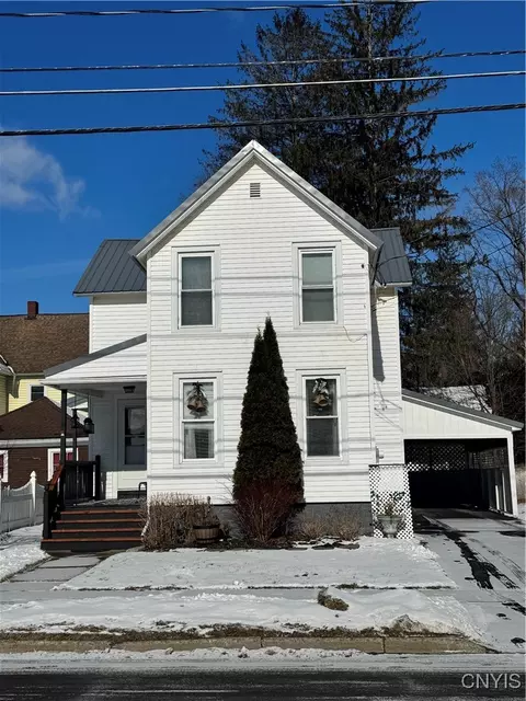 28 Eaton Ave, Norwich, NY 13815