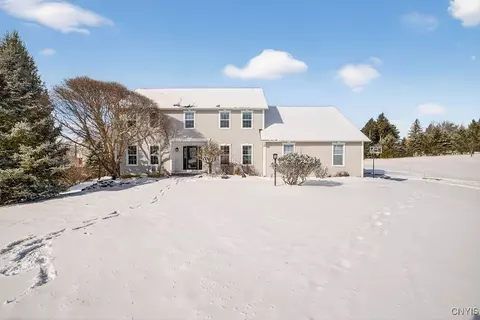 4326 Chilmark St, Marcellus, NY 13108