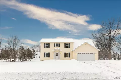 246 Cannonball Way, East Syracuse, NY 13057