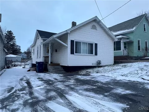 807 E Division St, Syracuse, NY 13208