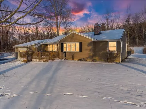 3876 Kennedy Rd, Onondaga, NY 13120
