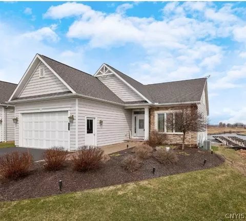 203 Marineview Dr #203, Sullivan, NY 13037