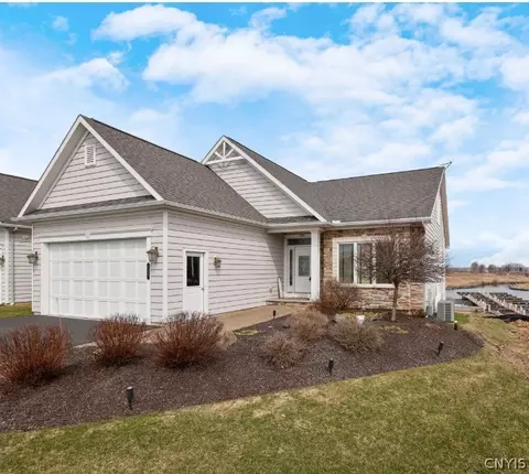 203 Marineview Dr #203, Sullivan, NY 13037