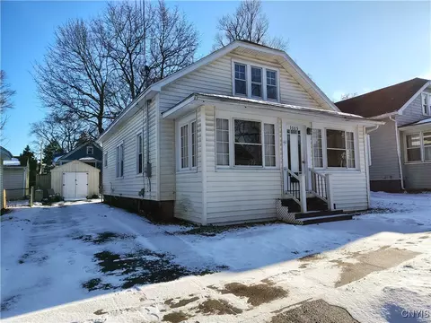 1005 Ney Ave, Utica, NY 13502