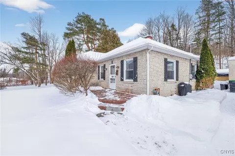 25 Henry St, German Flatts, NY 13407