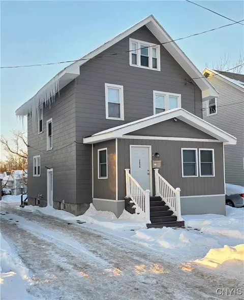 1656 Bennett St, Utica, NY 13502