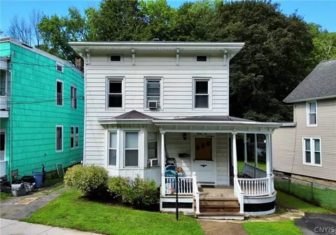 82 W Monroe St, Little Falls, NY 13365
